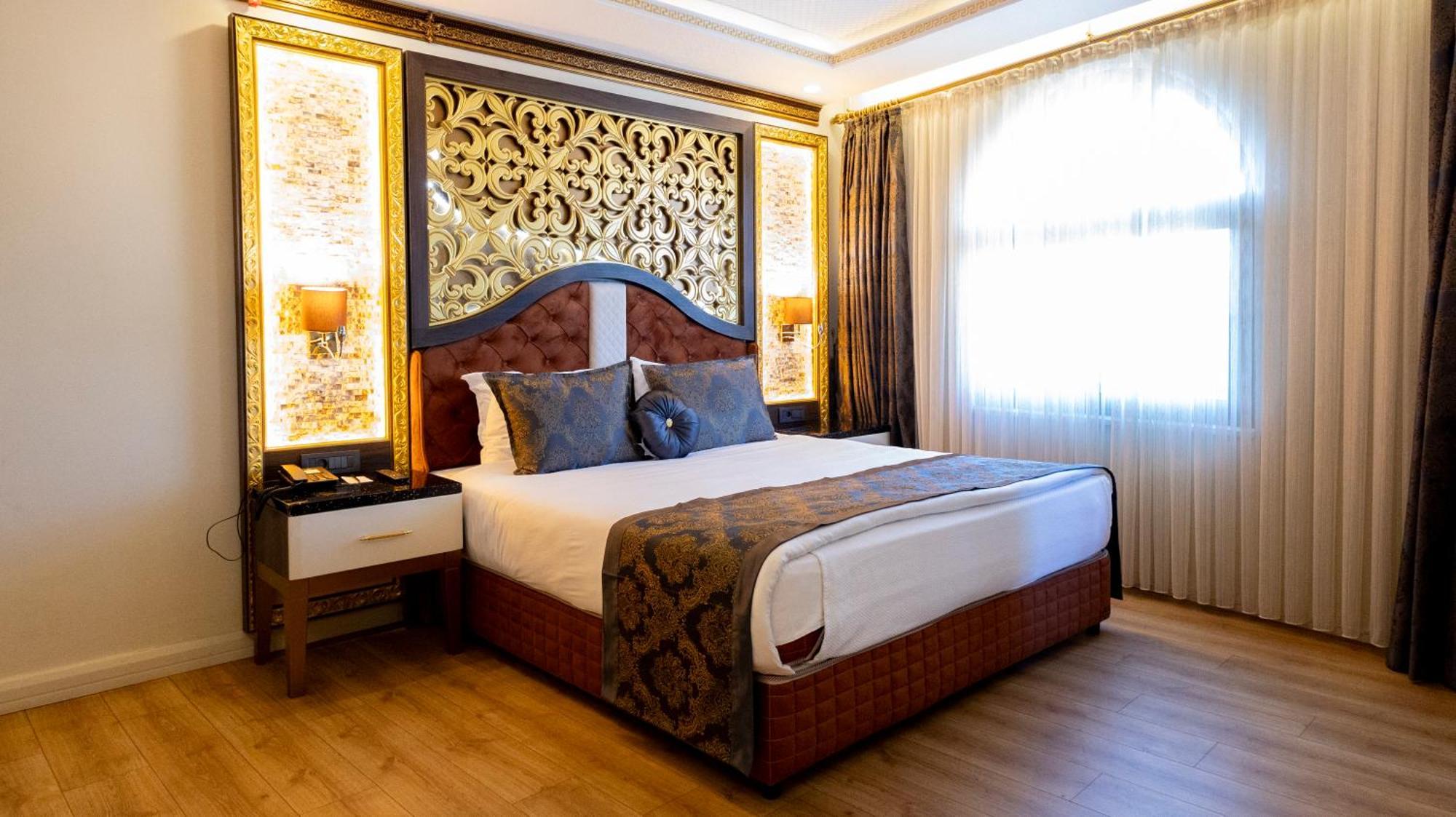 Adalya Palace *